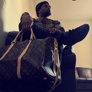 Meet your Posher, Jeoffrey